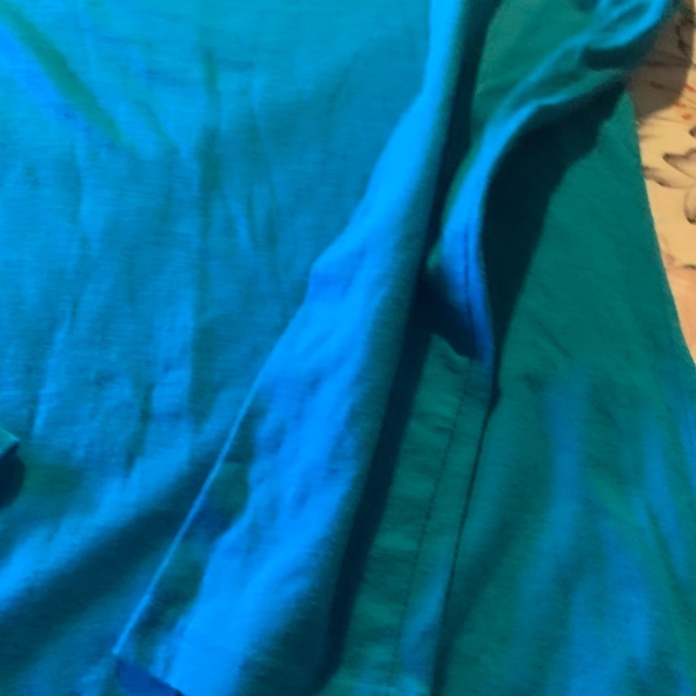 VVam Women’s Vibrant Blue Long Sleeve Shirt Size Medoum - Picture 3 of 8